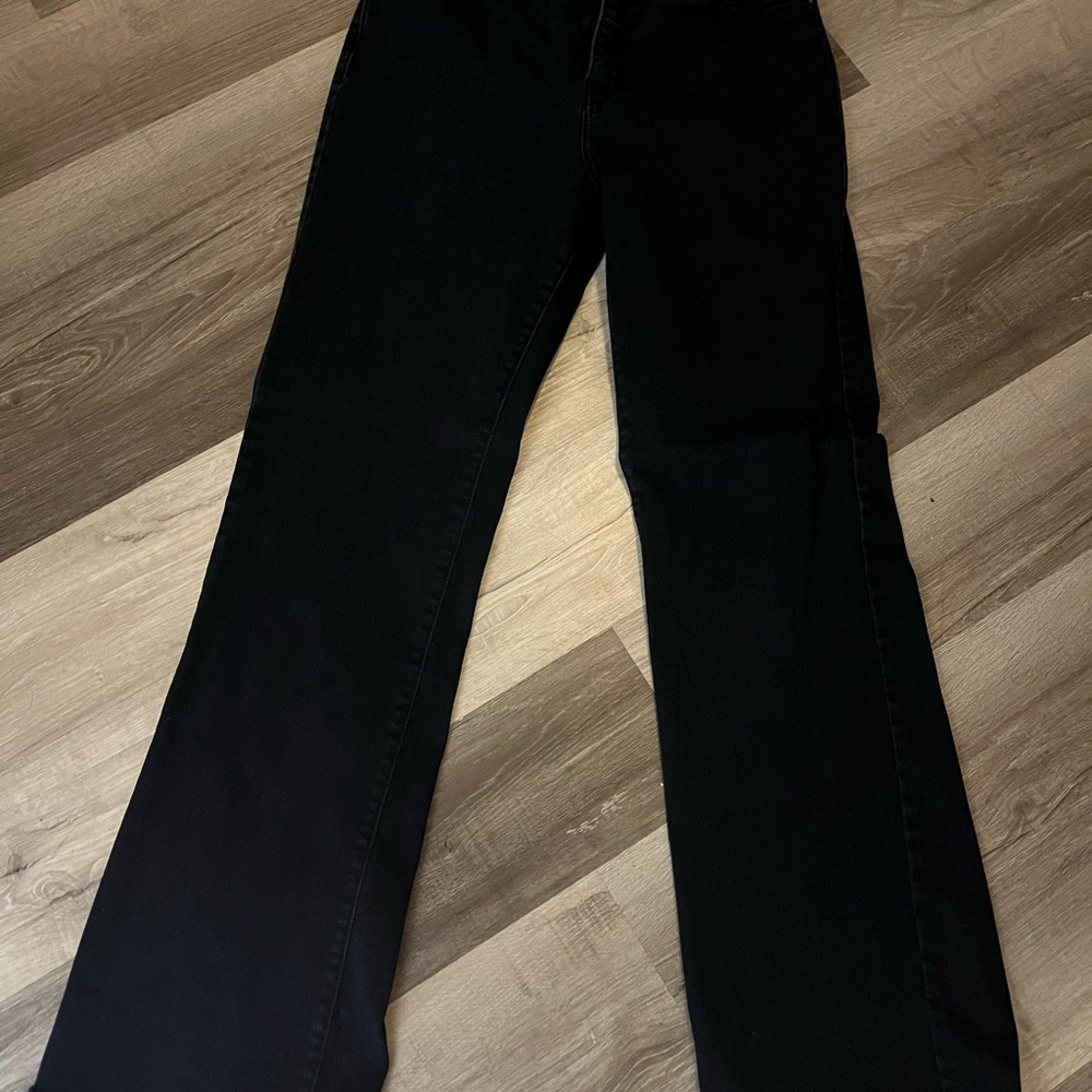 Dark blue jean Denim levi strauss